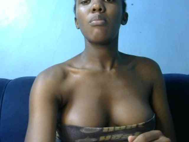 Trisha254 webcam