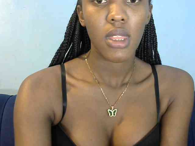 Trisha254 webcam