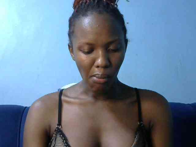 Trisha254 webcam