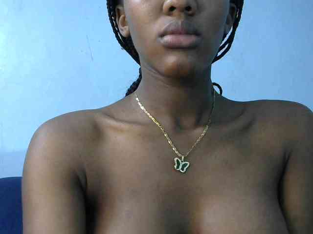 Trisha254 webcam