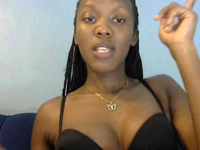 Trisha254 webcam
