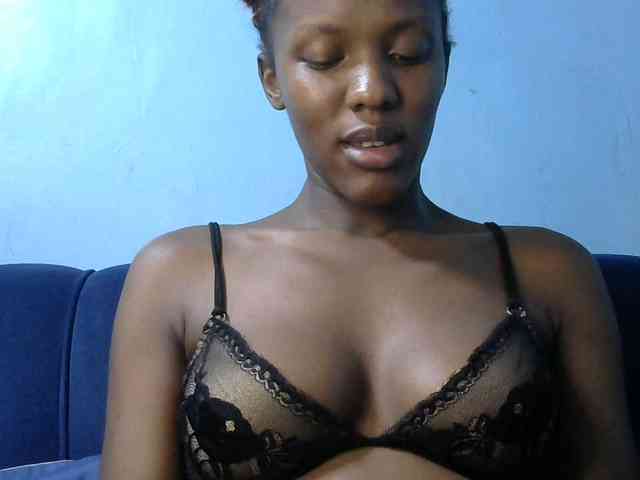 Trisha254 webcam