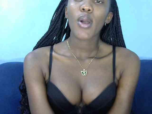 Trisha254 webcam