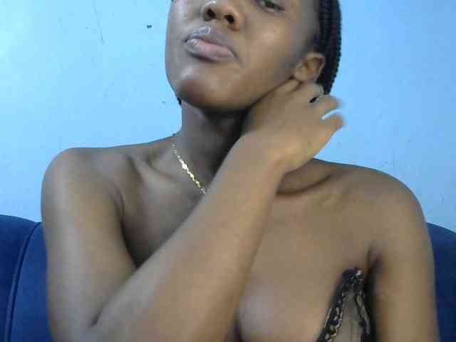 Trisha254 webcam