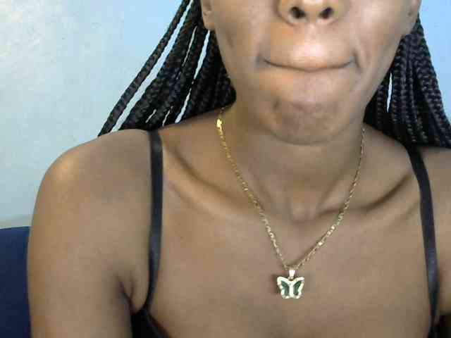 Trisha254 webcam