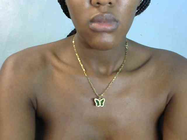 Trisha254 webcam