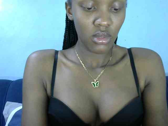Trisha254 webcam
