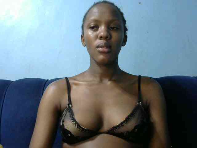 Trisha254 webcam