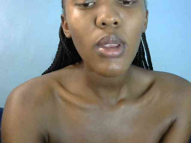 Trisha254 webcam