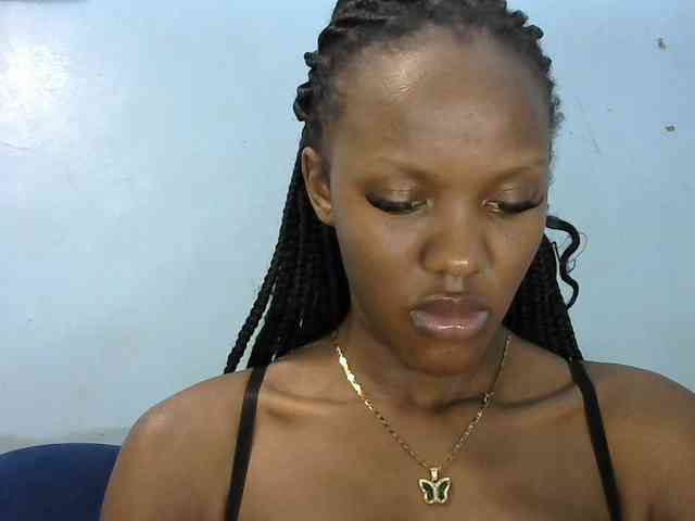 Trisha254 webcam