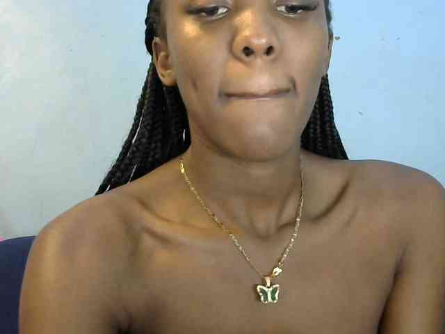 Trisha254 webcam