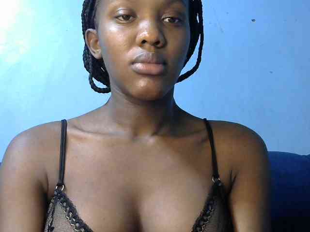 Trisha254 webcam