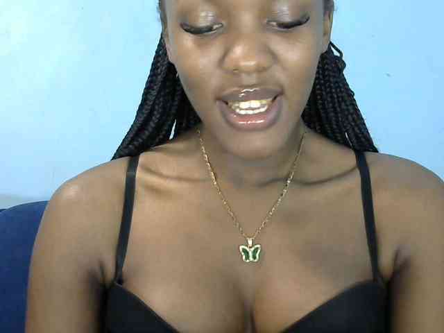 Trisha254 webcam