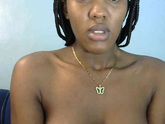 Trisha254 webcam