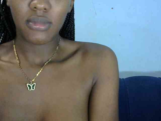 Trisha254 webcam