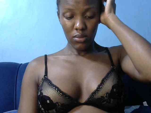 Trisha254 webcam