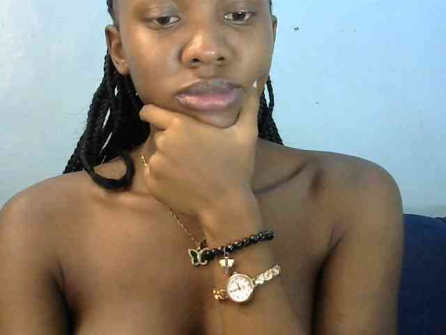 Trisha254 webcam