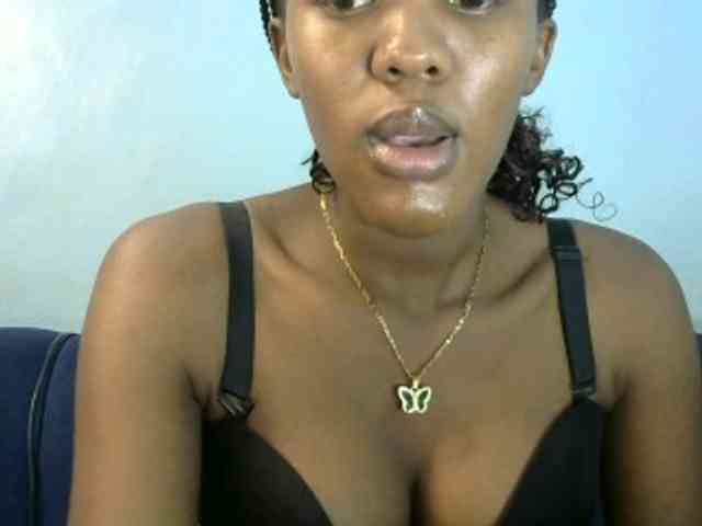 Trisha254 webcam