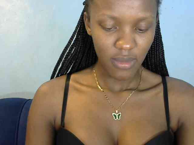 Trisha254 webcam