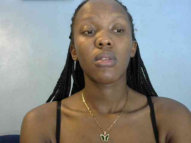 Trisha254 webcam