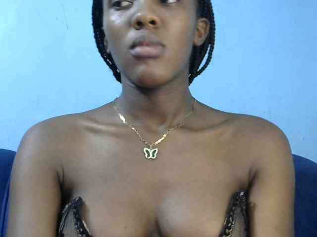 Trisha254 webcam
