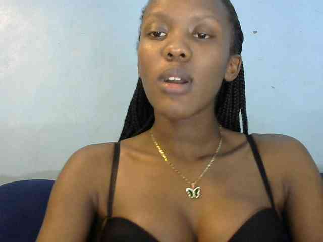 Trisha254 webcam