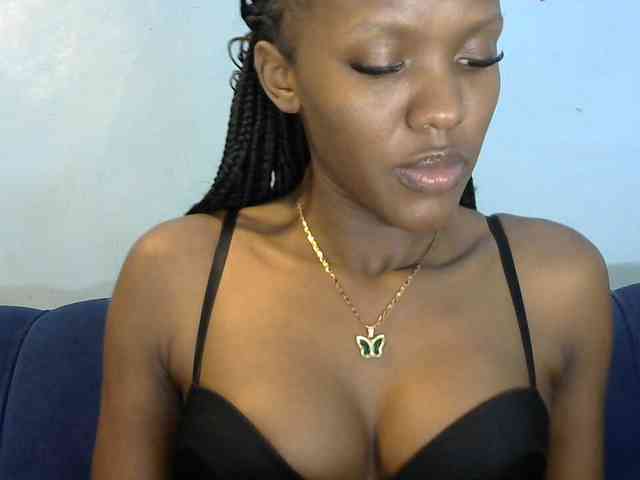 Trisha254 webcam