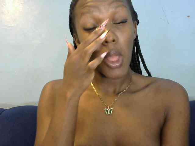 Trisha254 webcam