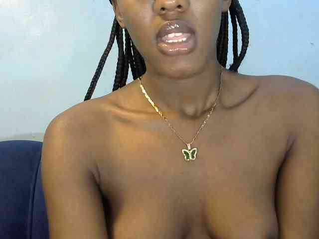 Trisha254 webcam
