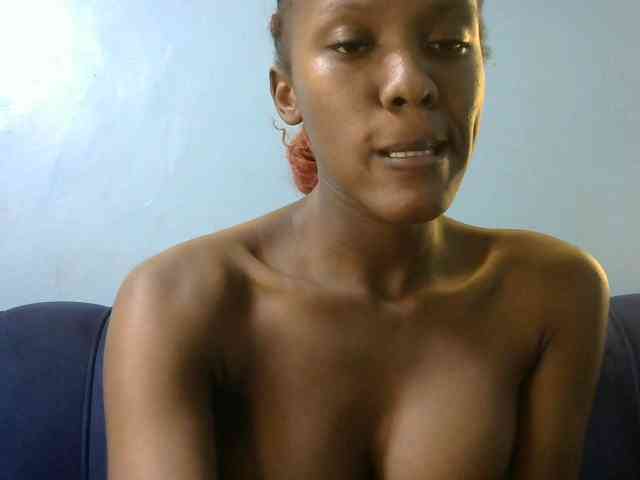 Trisha254 webcam