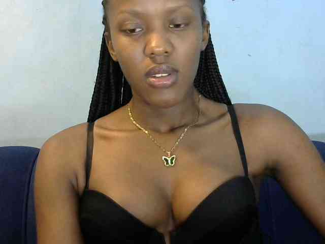 Trisha254 webcam