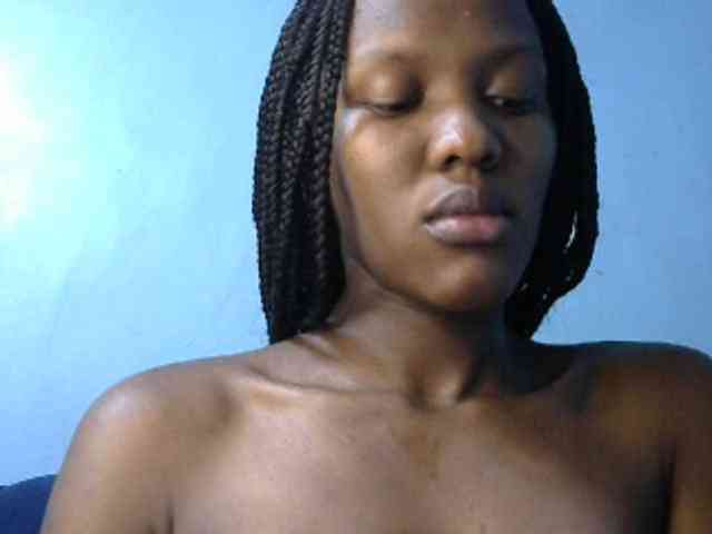 Trisha254 webcam