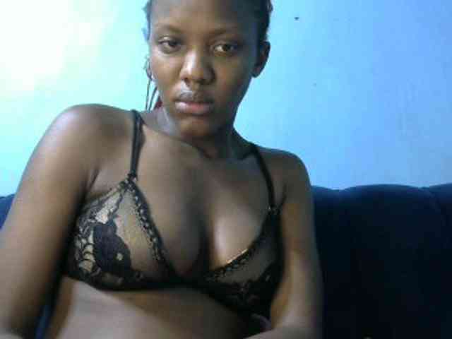 Trisha254 webcam