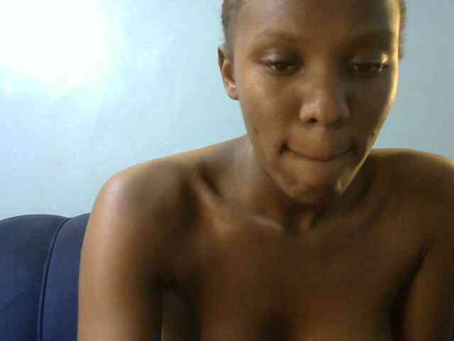 Trisha254 webcam