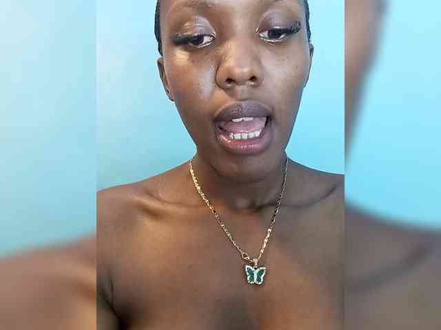 Trisha254 webcam