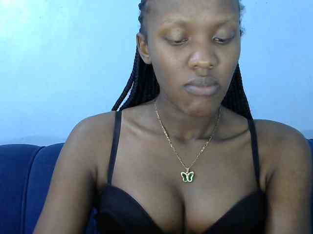 Trisha254 webcam