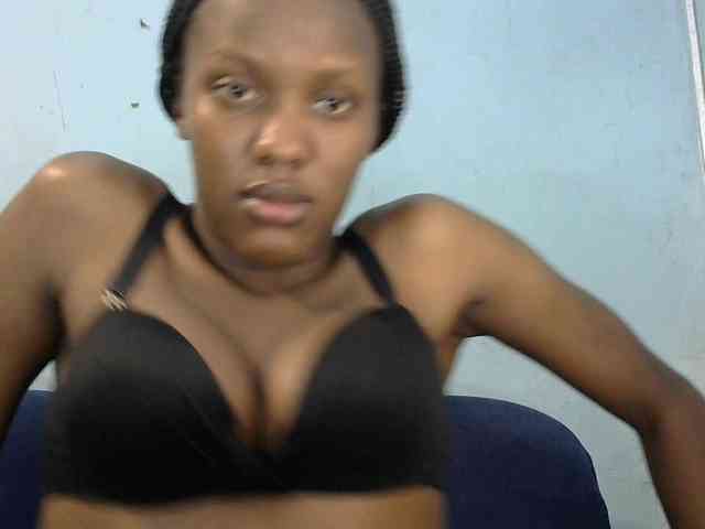 Trisha254 webcam