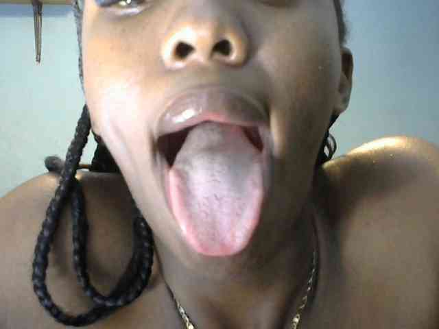 Trisha254 webcam
