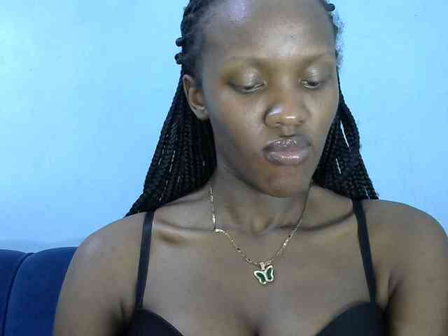 Trisha254 webcam