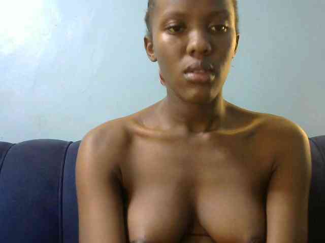 Trisha254 webcam