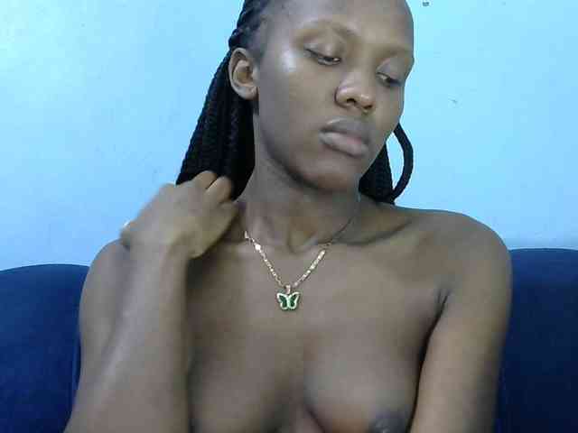 Trisha254 webcam
