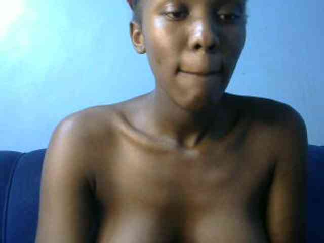 Trisha254 webcam