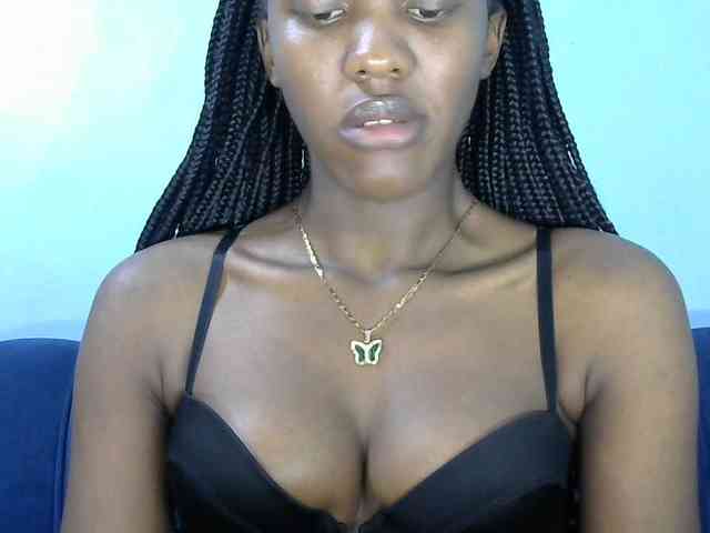 Trisha254 webcam