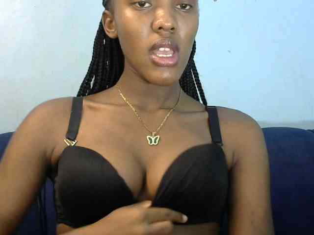 Trisha254 webcam