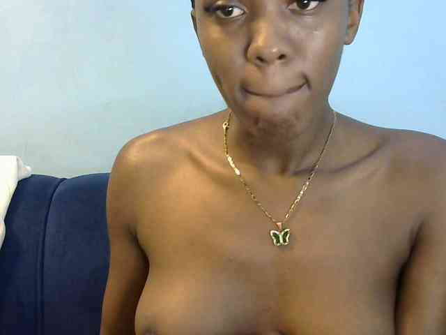 Trisha254 webcam