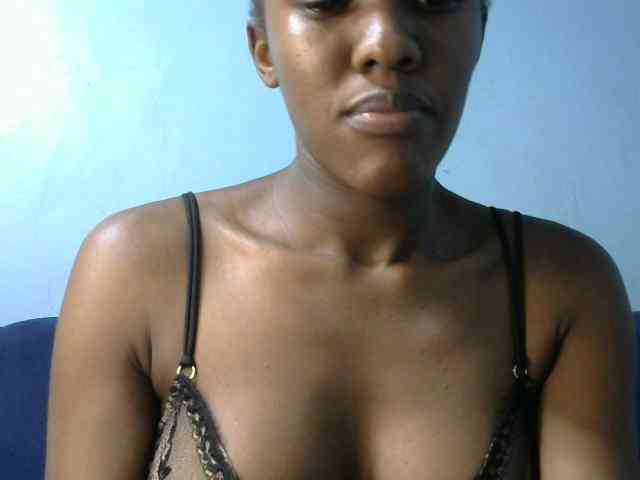 Trisha254 webcam