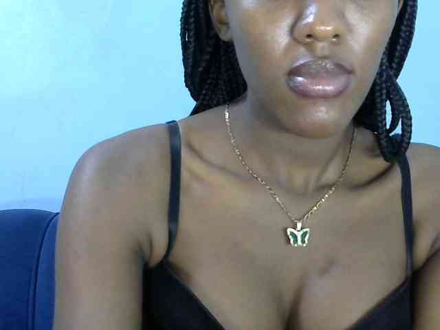 Trisha254 webcam