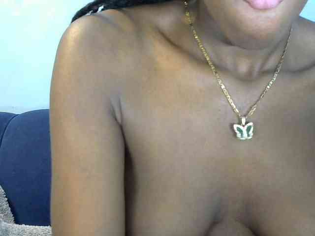 Trisha254 webcam