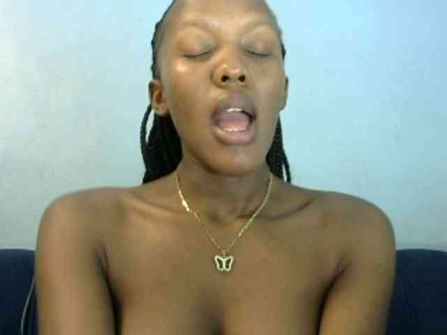 Trisha254 webcam