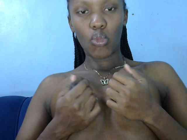 Trisha254 webcam